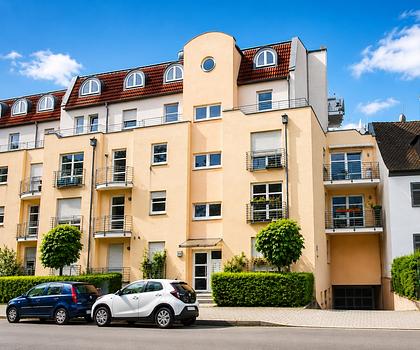 Charmante Maisonette-Wohnung mit Tiefgaragenstellplatz in Fürth