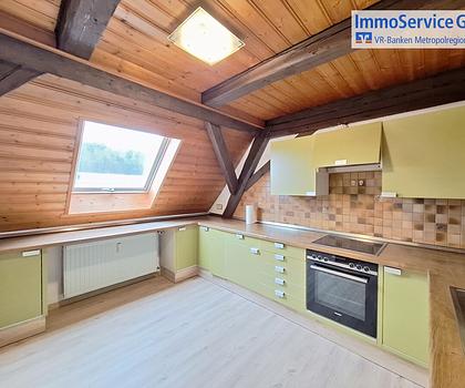 Zweifamilienhaus mit ca. 216m², Einliegerwohnung, Garage und Garten