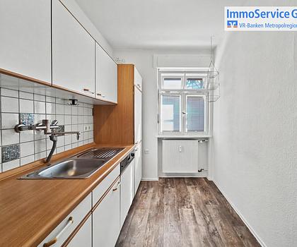 MITTEN IN HERSBRUCK - Gepflegte und bezugsfreie 2-Zimmer-Wohnung auf ca. 47m²