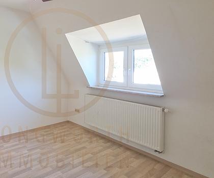 Charmante Dachgeschosswohnung – modernisiert, gepflegt, sofort einziehen
