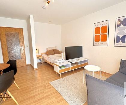 Helle und moderne Wohnung mit großem Balkon direkt am Fürther Mare