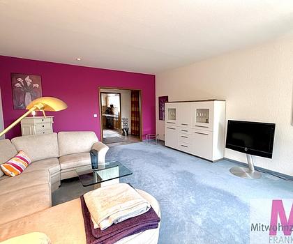 Exklusive 4-Zimmer-Wohnung mit hochwertiger Ausstattung und zwei stilvollen Bädern in Nürnberg