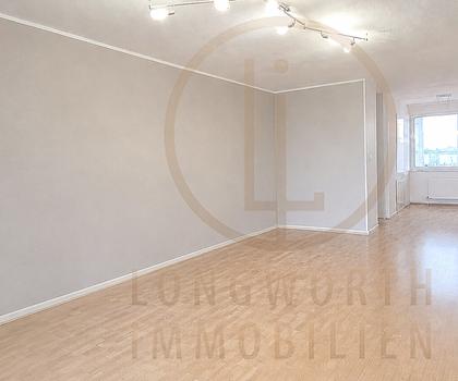 Gute Lage am Leipziger Platz
3 Zimmer, 6. OG, Aufzug,
2 Balkone und Garage