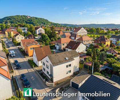 Mehrgenerationenhaus mit 3 Wohnebenen oder Wohnen und Arbeiten unter einem Dach in stadtnaher Lage!