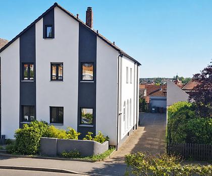 Aparthotel in attraktiver Innenstadtlage – sehr ruhig gelegen, mit 5 Stellplätzen
