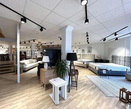 HEGERICH: Großzügige Ladenfläche auf zwei Ebenen in Poppenreuth!