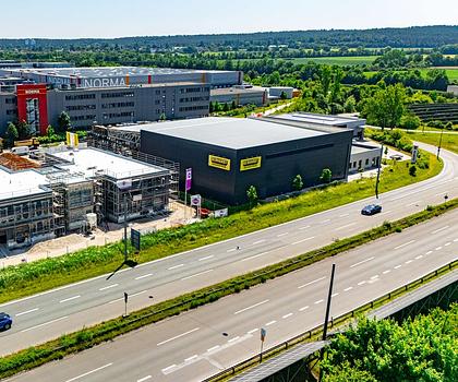 HEGERICH: Repräsentative Büro-/Ausstellungs-/ Verkaufsräume mit guter Infrastruktur!