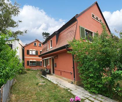 ZWEI Häuser in Top-Lage von Hirschaid