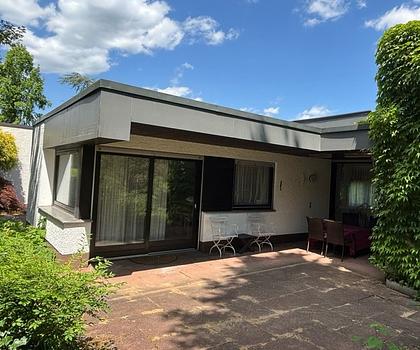 Großzügiges Architektenhaus in schöner Lage von Hersbruck