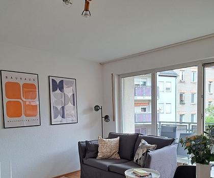 Helle und moderne Wohnung mit großem Balkon direkt am Fürther Mare