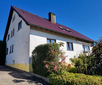 Wohnidylle für Ihre Familie ... 
Stattliches Wohnhaus mit vielen Extras ...