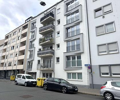 HEGERICH: Moderne 2-Zimmer-Wohnung mit Balkon in Fürth