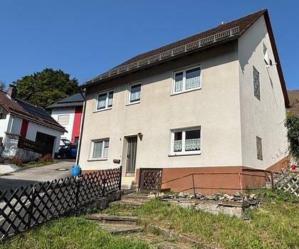 Interessantes Wohnhaus in Kirchensittenbach 