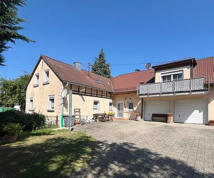 Ländlicher Altbaucharme trifft auf Moderne! Zweifamilienhaus in Neudorf bei Scheßlitz