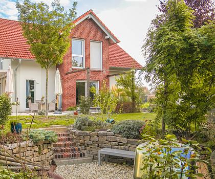 Modernes Einfamilienhaus mit großem Garten - energieeffizient (A+) & zeitgemäß wohnen in Pettstadt