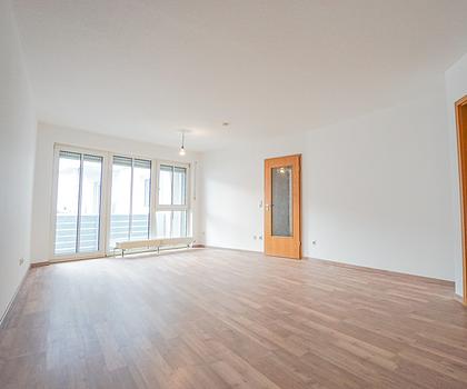 Gemütliche 3-Zi.-Wohnung mit Westbalkon in zentraler Lage