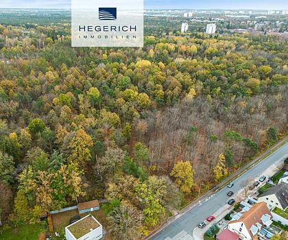 HEGERICH: Interessantes Baugrundstück mit verschiedenen Bebauungsmöglichkeiten