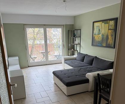 Wunderschöne modern möblierte 2 Zimmer Altstadt-Wohnung