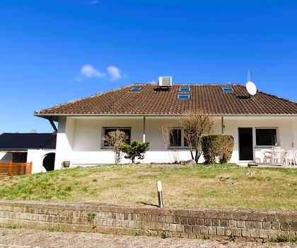 Einziehen & Wohlfühlen – großzügiges Einfamilienhaus 
mit Garten, ideal für Familie, Großfamilie & Homeoffice