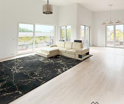**Provisionsfrei** Exklusives Penthouse mit Einbauküche, Terrasse und Doppelcarport!
