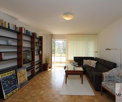 Geräumige 3 Zimmer Wohnung mit traumhaften Ausblick