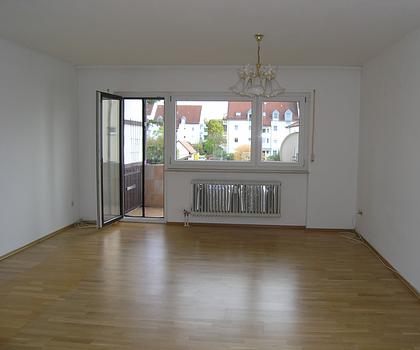 3-Zimmer-Eigentumswohnung mit Balkon und Garage