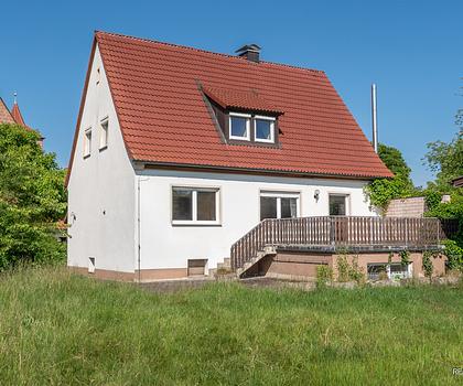 Attraktives Einfamilienhaus mit Potenzial in zentraler Lage