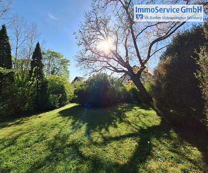 Idyllisches Grundstück mit viel Potenzial in ruhiger Lage