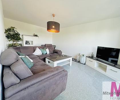 Hochwertig sanierte möblierte 2-Zimmer-Wohnung mit atemberaubender Aussicht