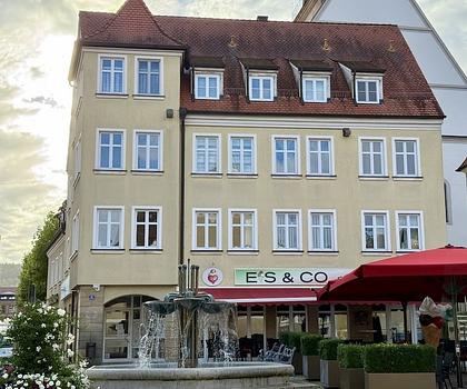 Auerbach-Zentrum! Schöne Büro-/Praxisräume 165 m², Bruttomiete 1.885,-- €, ab sofort!