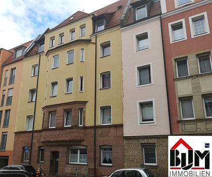 *Ruhige Lage - sehr gepflegt - WC mit Fenster - Balkon*