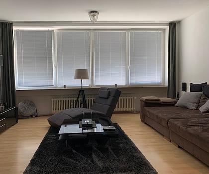 Großzügig konzipiert ... 
2- Zimmer- City- Wohnung ...