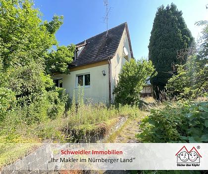 ÜBER 1.000 m² Grundstück in der Kunigundensiedlung von Lauf an der Pegnitz mit Altbestand