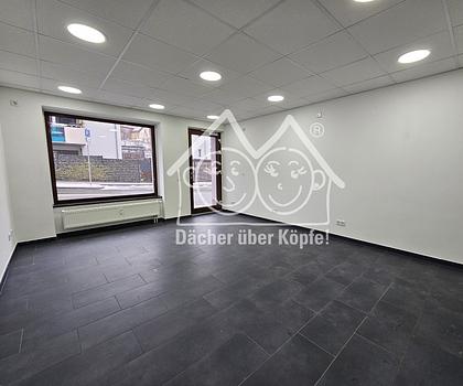 Ihre neue Geschäftsadresse: Top Ladenbüro mit flexiblen Nutzungsmöglichkeiten in Röthenbach