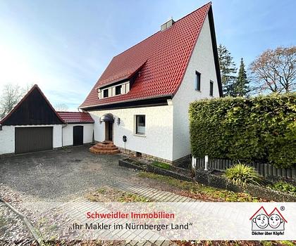 Großzügig Wohnen am Strengenberg - Einfamilienhaus mit Garage in Rückersdorf