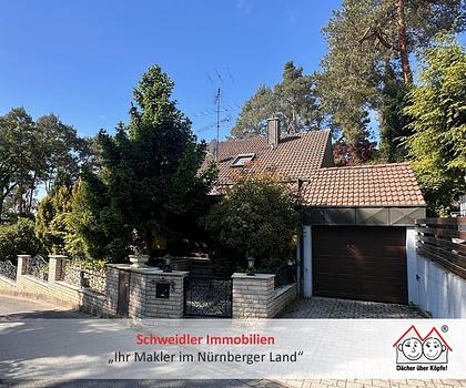 Wohnen mit WOW-Effekt – Freistehendes Architektenhaus mit Platz, Potenzial u.v.m. in Behringersdorf