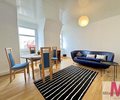 Stilvolle 3-Zimmer-Altbauwohnung mit großem Balkon in begehrter Lage von St. Johannis