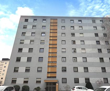 Großzügige 4-Zimmer-Wohnung mit großer West-Loggia