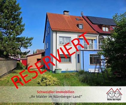 Preiswerte XXL-Doppelhaushälfte in Neunkirchen am Sand