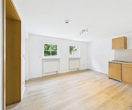 Souterrain-Juwel mit Außenstellplatz – Einziehen & Wohlfühlen oder als Kapitalanlage bzw. Ferienwohnung