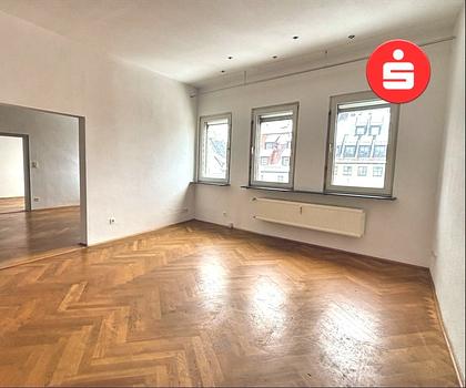 4-Zimmer-Dachgeschoss Wohnung im Herzen von Altdorf