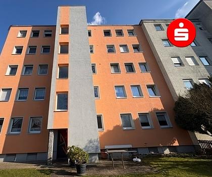 Vermietete 4-Zimmer-ETW in Altdorf mit Balkon und Garage