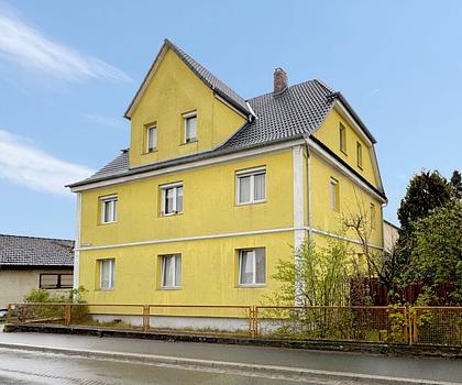 Ein Grundstück - Zwei Häuser - Viele Möglichkeiten
Außergewöhnliche Immobilie in Hirschaid
