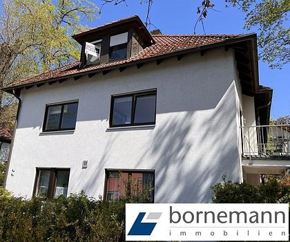 Grüne Lage Nähe Uni-Klinik! Ansprechende, freie 3-Zi.-Maisonette mit 2 Bädern + TG!