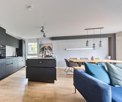 Moderne 3‑Zimmer‑Wohnung in Bestlage - 30 m² große Terrasse, Einbauküche, Nähe Rechenbergpark