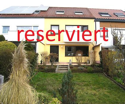 Gepflegtes Reihenmittelhaus mit Garage