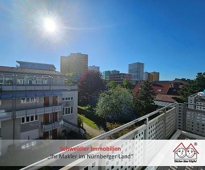 Zentral, aber ruhig! Traumhaft sonnige Top 2-Zimmer-Wohnung mit Balkon in Erlangen 
