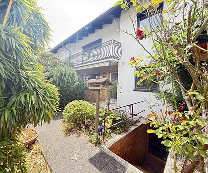 Renovieren Sie gerne? Ideales Haus für Handwerker in Schweinau/St. Leonhard!
